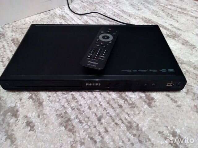 Двд плеер Philips с пультом рабочий