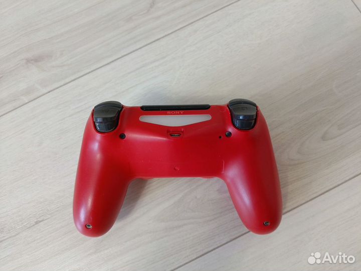 Аксессуары для PS4