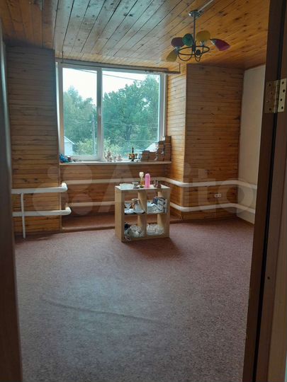 Дом 329 м² на участке 5,7 сот.