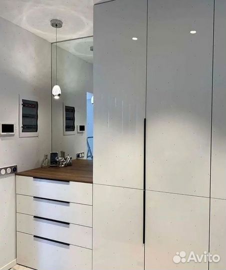 Шкаф 'Move forward' на заказ