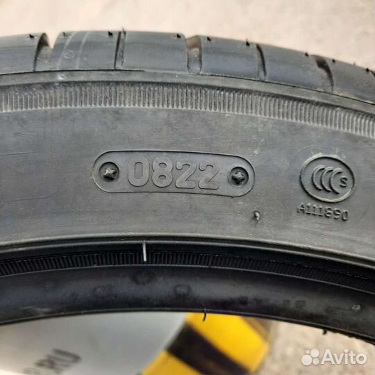 Triangle TH201 235/40 R18 95Y