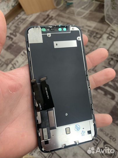 Дисплей на iPhone xr