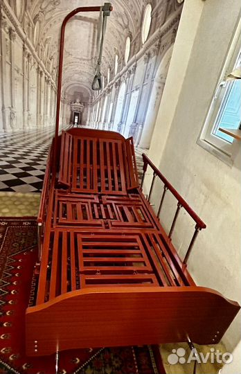 Кровать медицинская для лежачих больных