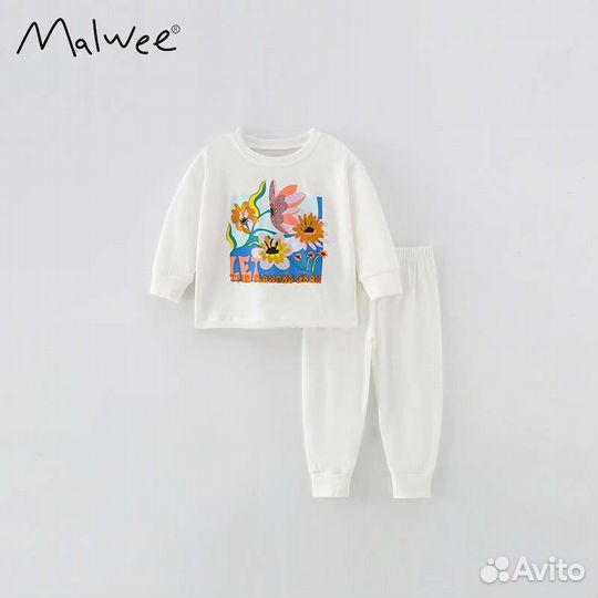 Костюм двойка для девочки malwee новый