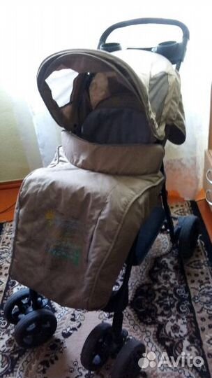 Коляска всесезонная