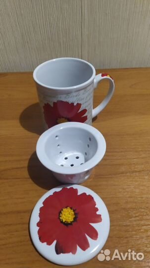 Кружка с заварником и крышкой новая