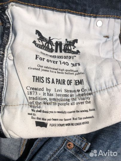 Джинсы Levis Slim fit