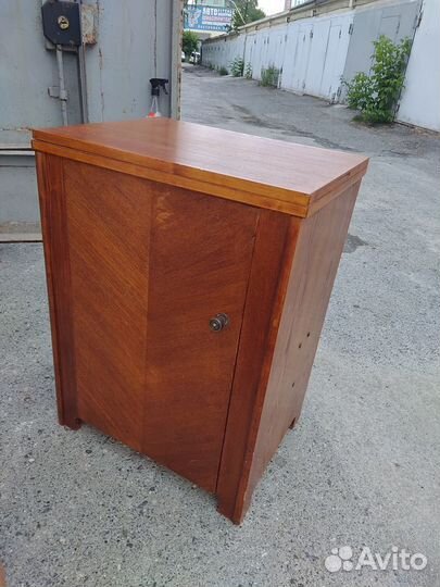 Швейная машина