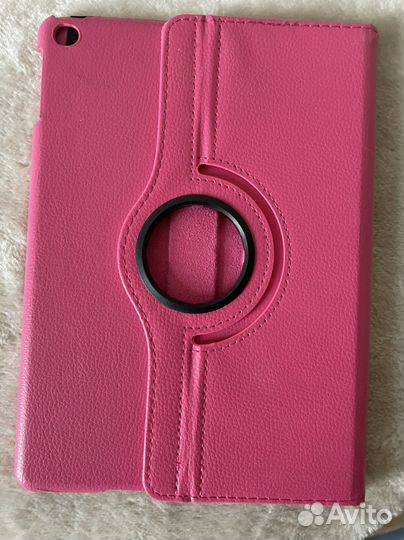 Чехол на iPad