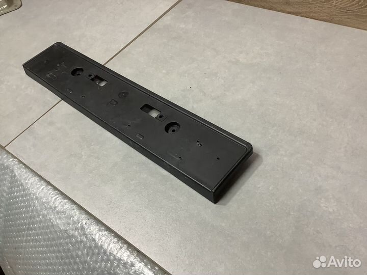 Площадка номерного знака Toyota LC Prado 150