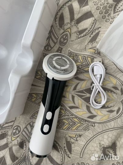 Многофункциональный массажер для лица