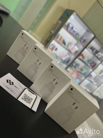 Зарядное устройство Apple 20W USB-C Power Оригинал