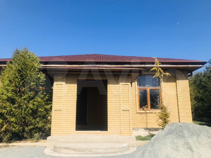 Дом 200 м² на участке 9 сот.