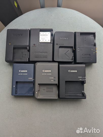 Зарядные устройства для цифровых фотоаппаратов
