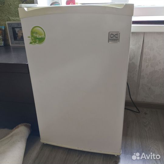 Холодильник мини Daewoo