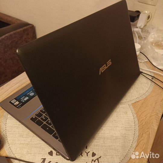 Ноутбук Asus