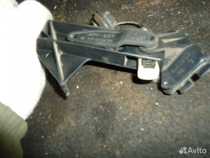 Педаль газа Mercedes Benz W210