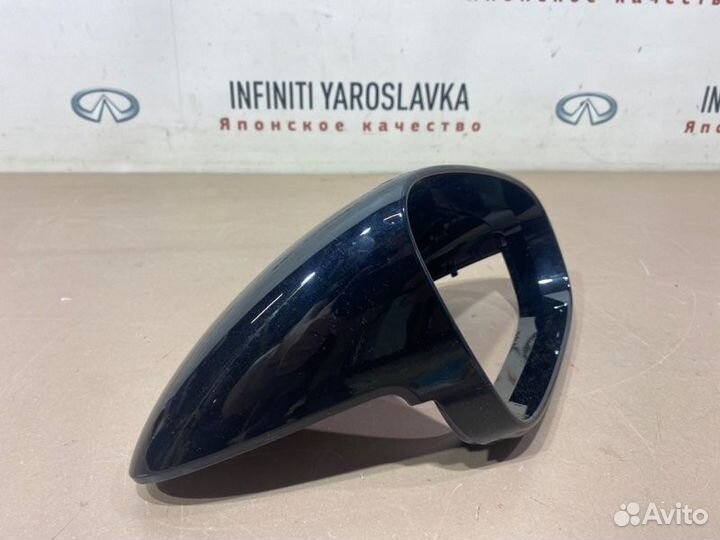 Крышка зеркала правая Porsche Taycan Y1A 2021