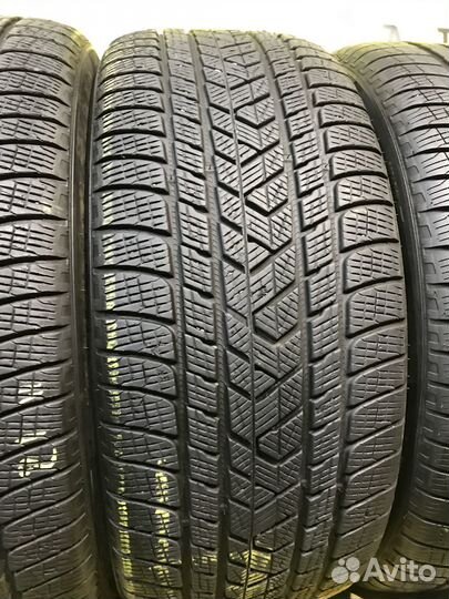 Pirelli Scorpion Winter 285/45 R22 и 325/40 R22 114V