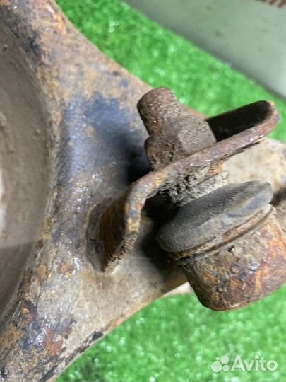 Рычаг задний задний левый Cadillac Srx внедорожник