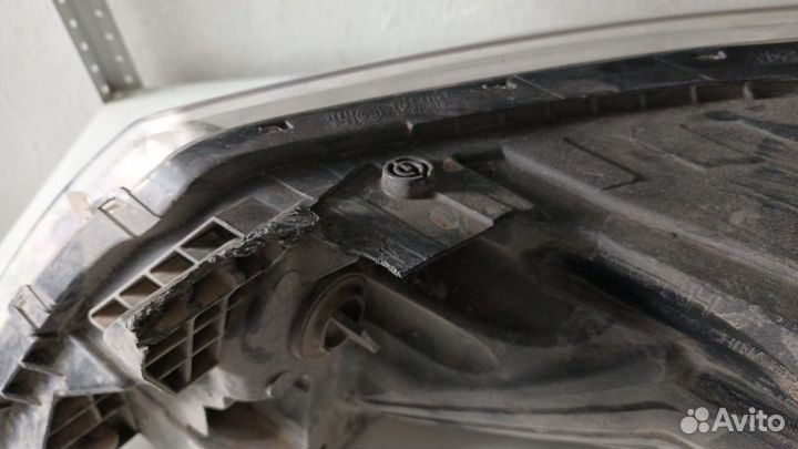 Фара правая Kia Rio