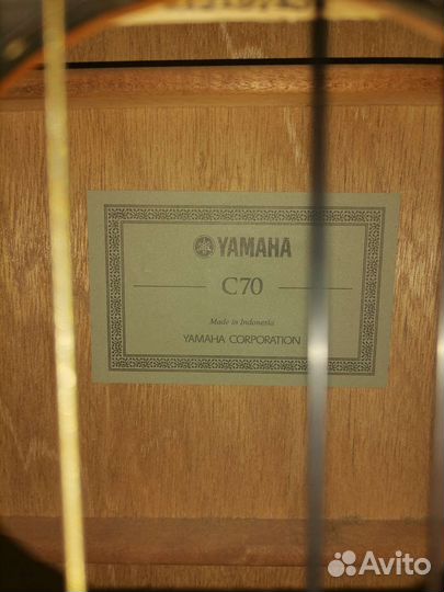 Классическая гитара yamaha c70