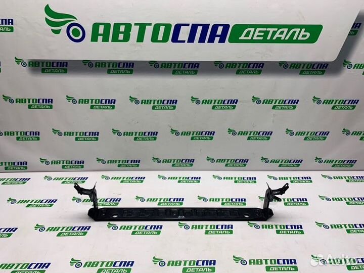 Планка радиаторов передняя Volvo S60 бензин 1 2012