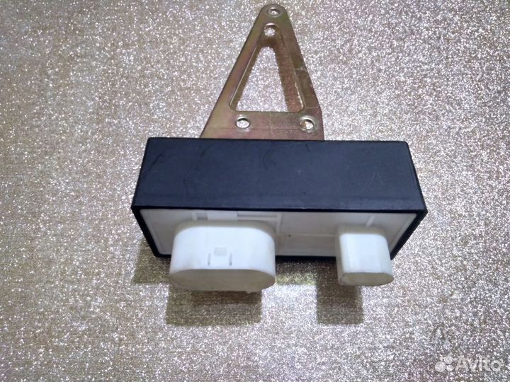 Новое реле вентилятора Чери Фора А21