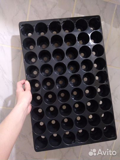 Кассеты 54 ячейки для рассады б/у