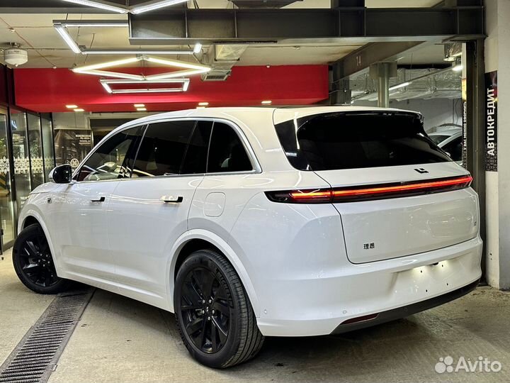 LiXiang L7 1.5 AT, 2024, 10 км