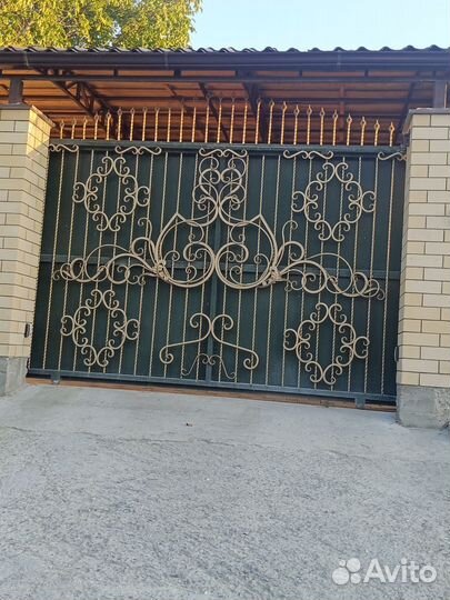 Ворота автоматические откатные арочные кованные
