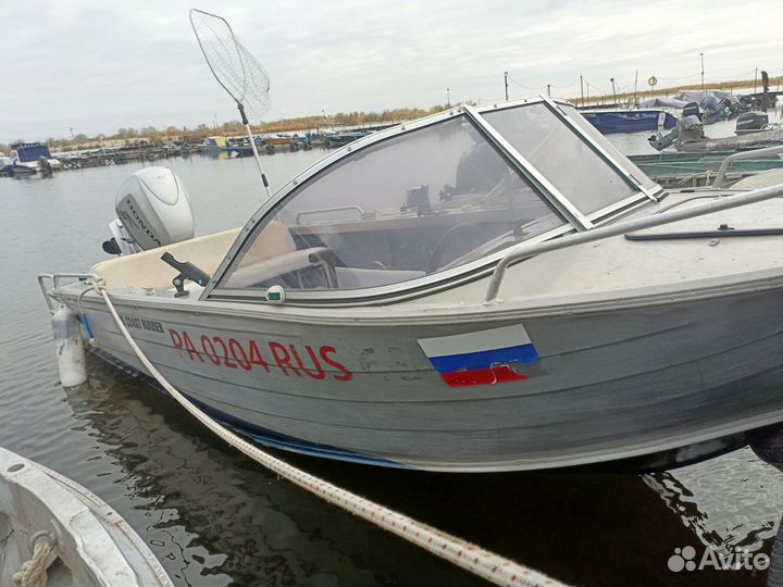 Лодка quintrex 475