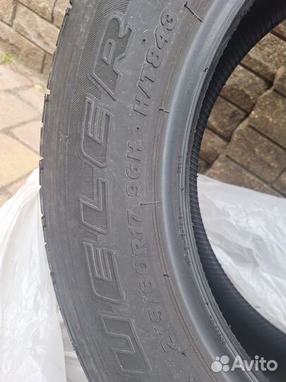 Bridgestone Dueler H/T 215/60 R17 96H