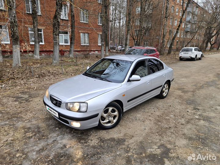 Hyundai Elantra 2.0 МТ, 2001, 271 600 км