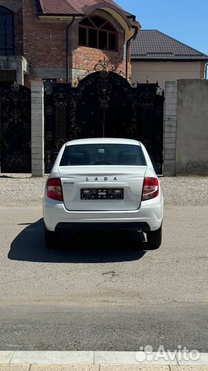 Lаdа Granta 1.6 мт, 2024, 15км