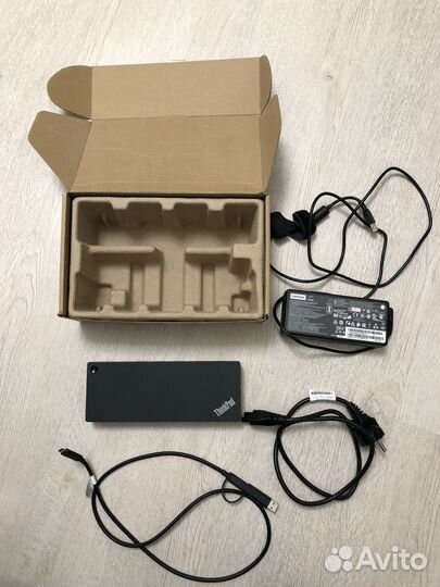 Докстанция Lenovo