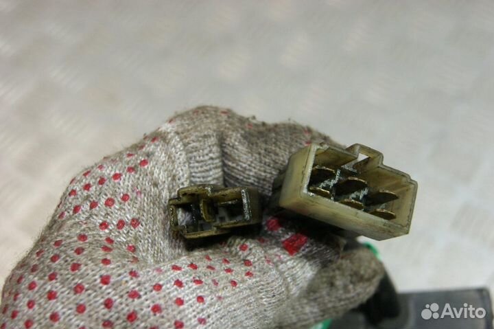 Коммутатор 21119-1284 Kawasaki ZZR1100-1, ZXT10C