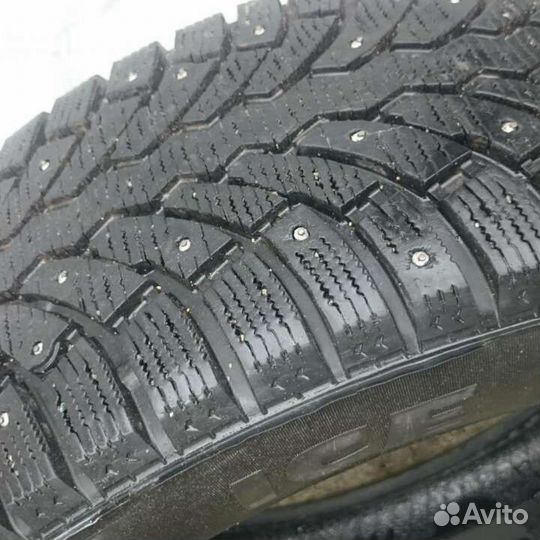Pirelli Formula Ice 265/65 R17