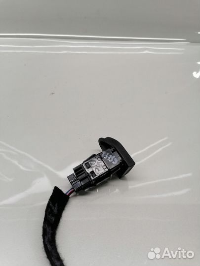 Кнопка аварийной сигнализации ваз (LADA) xray