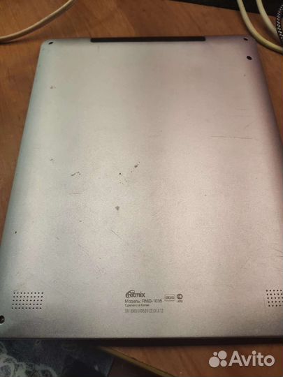Планшет ritmix RMD-1035