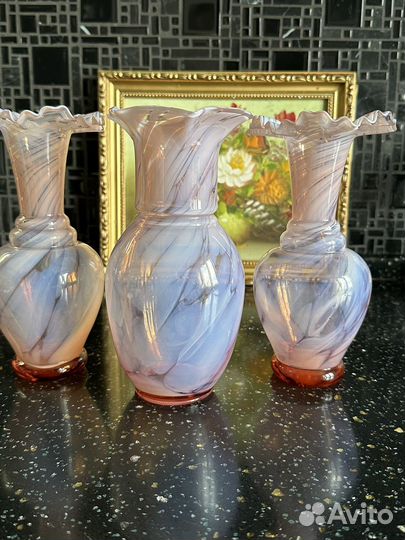 Вазы розовое опалиновое стекло винтаж Богемия