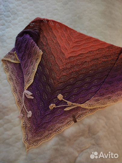 Бактус вязаный, шаль, платок ручной работы