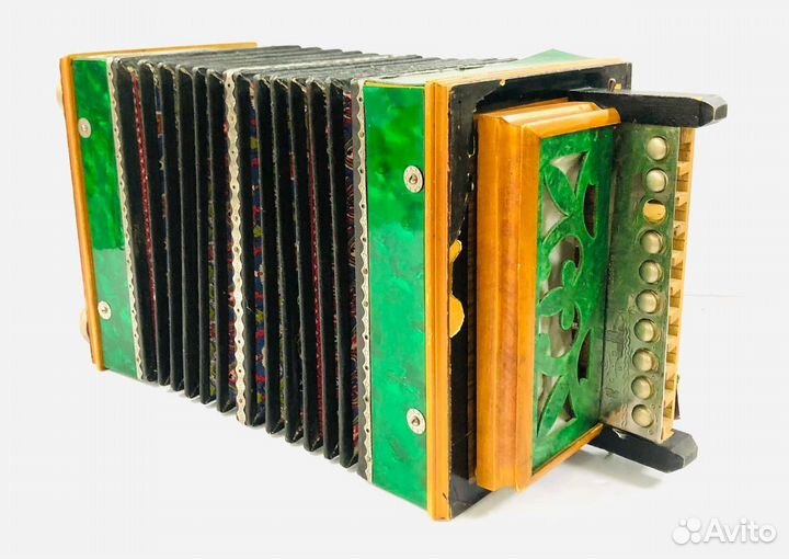 Гармонь. Саратовская с колокольчикам
