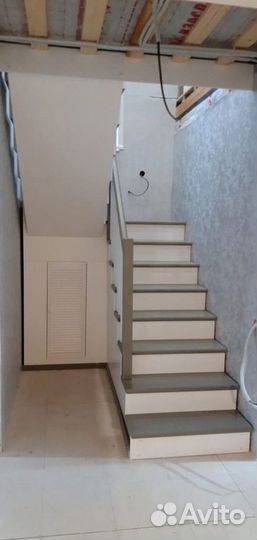 Лестница на второй этаж