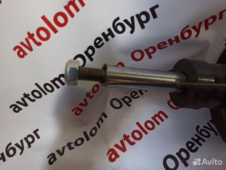 Стойка подвески Volkswagen Passat 3A2 1993-1997