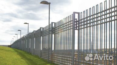 Заборы, ограждения, лестницы, ворота, навесы