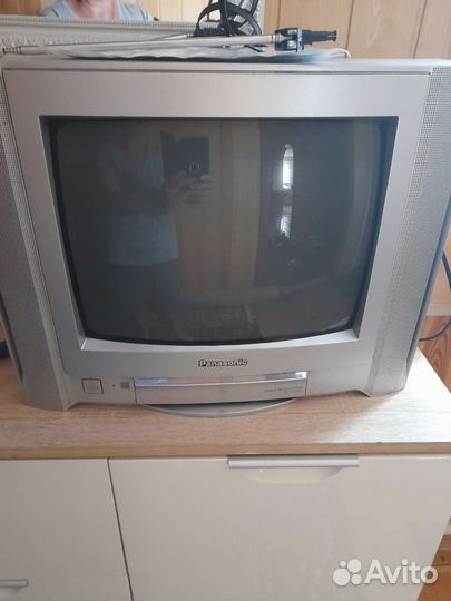 Телевизор panasonic диагональ 37см