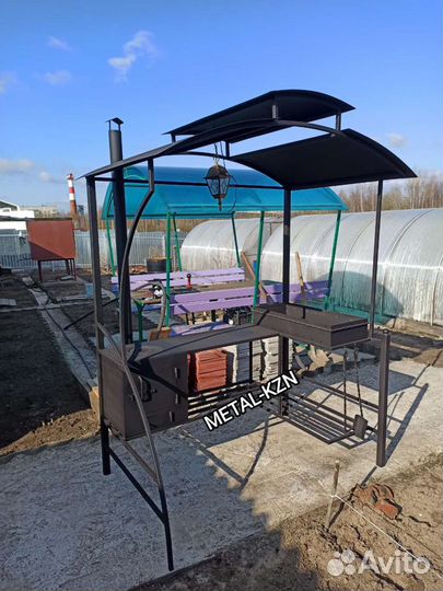 Мангал с печью под казан и крышей 