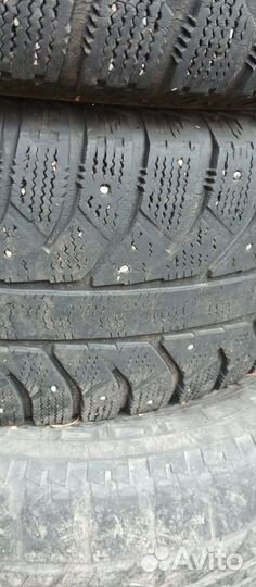 Bridgestone Ice Cruiser 7000 265/70 R16 112T