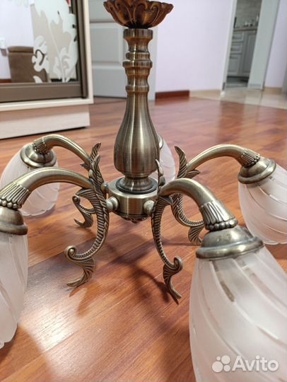 Люстра потолочная бу